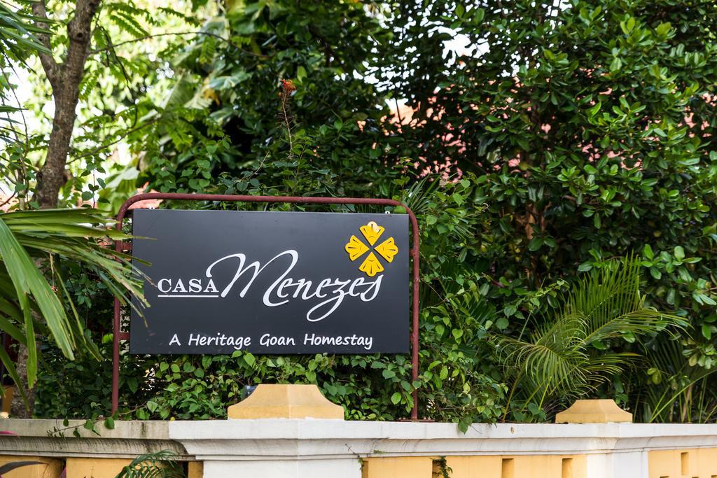 Casa Menezes - A Heritage Goan Homestay แบมโบลิม ภายนอก รูปภาพ