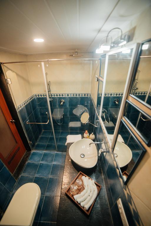 Casa Menezes - A Heritage Goan Homestay แบมโบลิม ภายนอก รูปภาพ
